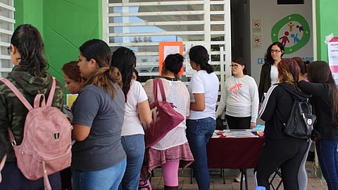 El compromiso del presidente municipal, Raúl Morón Orozco es llevar atención integral al sector femenino del municipio (Foto Cortesía)