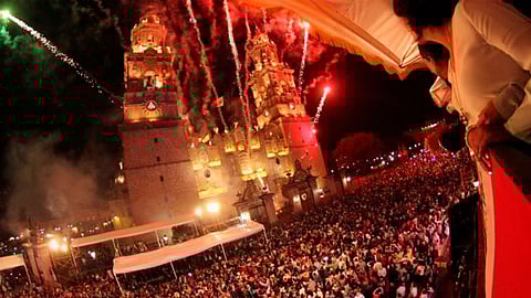 Se pide a toda la población acatar las indicaciones de las autoridades y con ello disfrutar en familia estos maravillosos eventos
(Foto: Archivo)