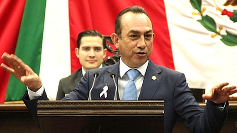 Una vez que el diputado renuncie, de inmediato se debe convocar al suplente o al que siga en la lista registrada ante el órgano electoral local en Michoacán (Foto Cortesía)