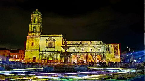 Morelia se vistió de colores con flor de cempasúchil (Foto: @venamorelia)