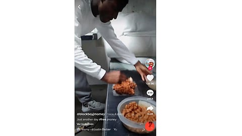 Combs sube videos cortos sobre recetas de cocina (Foto: captura TT/@blockboyjmomey)
