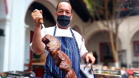 Se ofrecerán los mejores cortes de carnes cocinados a la parrilla con carbón (Foto: Josimar Lara)