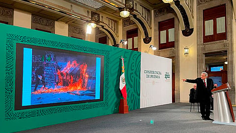 Muro en Palacio Nacional ayudó a evitar enfrentamientos: AMLO