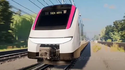Contará con aire acondicionado, videovigilancia, conectividad WI-FI, además de un espacio dedicado a bicicletas y carriolas (Fotograma YT: Gobierno de México)