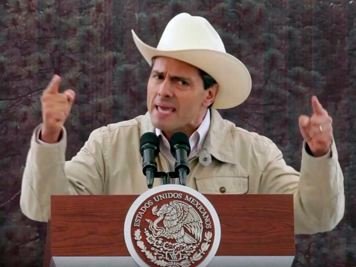 Ola de memes de Peña Nieto con sombrero invaden internet