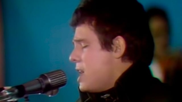 Interpretación de José José “El Triste” en el OTI cumple 49 años