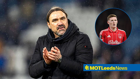 Daniel Farke applauds as Leeds United boss, looking at a circular inset of Elliot Anderson.