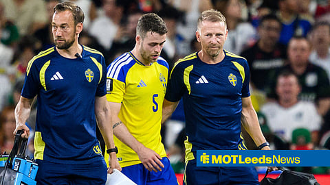 Gabriel Gudmundsson coming off injured in Sweden's 2026 World Cup opener vs Tunisia