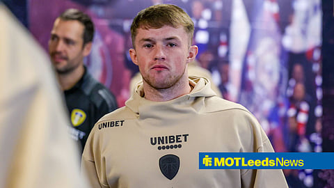 Bristol City v Leeds United EFL Sky Bet Championship 26/10/2024. Leeds United forward Joe Gelhardt 30 arrives at the ground during the EFL Sky Bet Championship match between Bristol City and Leeds United at Ashton Gate, Bristol, England on 26 October 2024. 