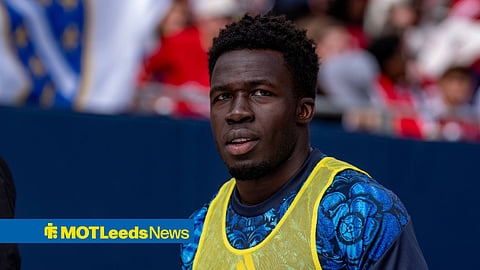 Wilfried Gnonto warming up for Leeds United