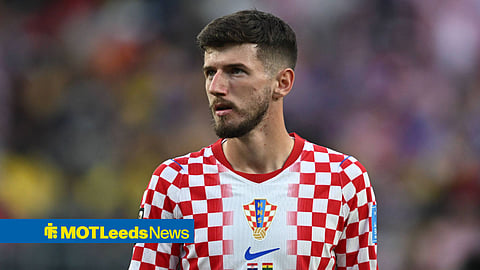 Leeds-linked midfielder's move to England 'very possible' after contract tussle - report