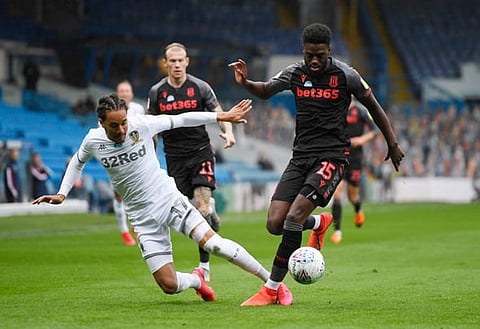 'They hate us so much', 'Shady' – Some Leeds fans slam Sky for incidents in first-half v Stoke