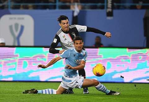 Leeds table huge bid to sign 'expendable' centre-back, club responds - report