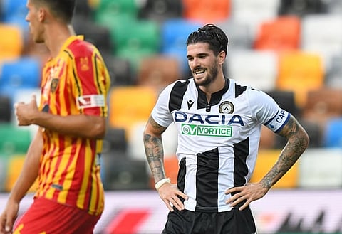 Eleven Sports journalist posts positive Leeds update amid Leicester interest in Rodrigo De Paul