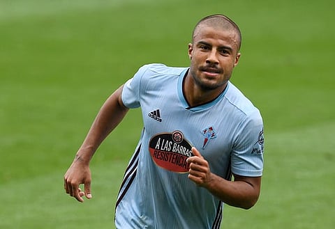 Leeds offered chance to sign midfielder capped twice by major nation - report