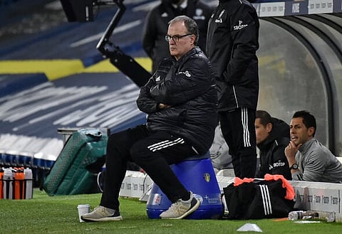 Marcelo Bielsa makes COVID-19 admission, claims Leeds prevent him from answering