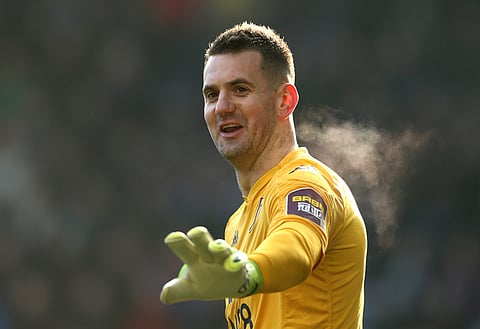 Signing Tom Heaton would be shrewd business for Leeds