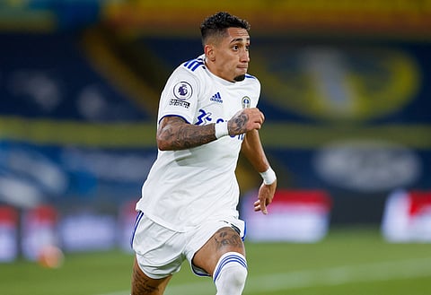 Deco dismisses transfer talk but refuses to commit Raphinha's long-term future to Leeds