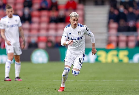Kalvin Phillips and Pontus Jansson react as Gjanni Alioski bids Leeds United farewell