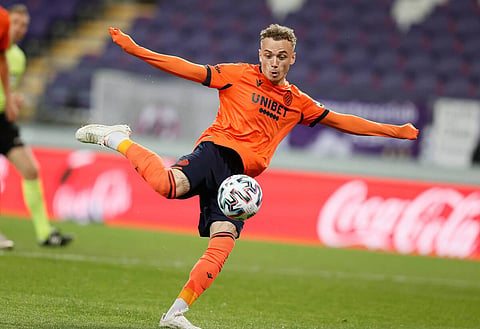 Leeds United could miss out on Noa Lang amid interest from Arsenal