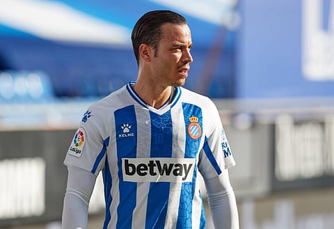 Leeds Super Fans react to transfer links with Raul de Tomas