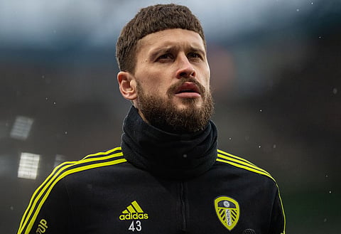 Sky Sports pundit reacts to 'Breaking' Mateusz Klich transfer news amid Leeds United exit