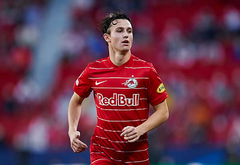 Leeds United in talks and favourites to sign Brenden Aaronson after learning his price tag