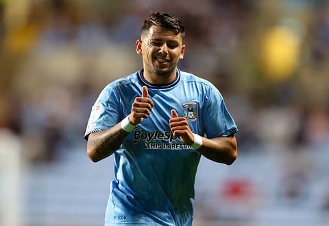 Leeds United caught in battle with Sheffield United to sign £15m midfielder Gustavo Hamer