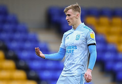 No offer from Leeds United for Swansea midfielder Flynn Downes – report
