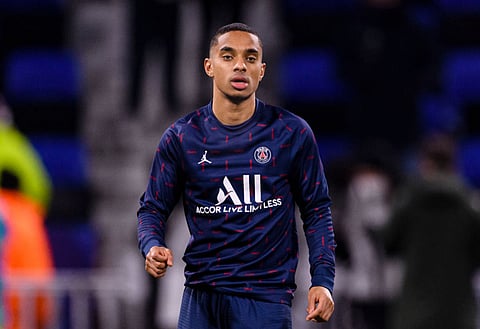 Leeds United want to sign Paris Saint-Germain right-back Colin Dagba
