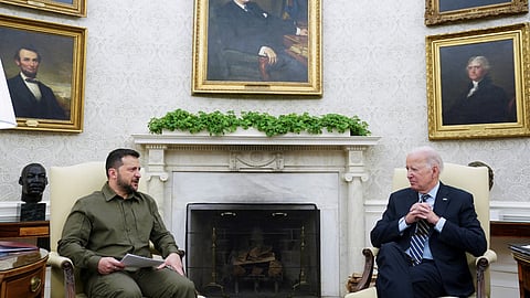 FILE PHOTO: Ukrainian President Volodymyr Zelenskiy meets with U.S. President Joe Biden in the Oval Office of the White House in Washington, September 21, 2023. 