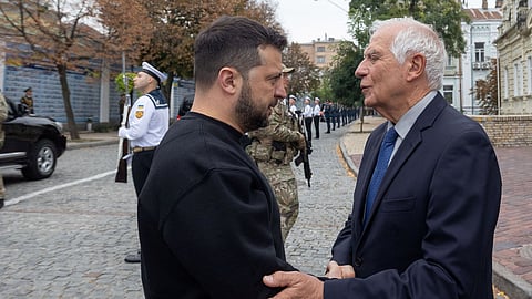 Ukraine's President Volodymyr Zelenskiy speaks with European Union Foreign Policy Chief Josep Borrell as they visit the Memory Wall of Fallen Defenders of Ukraine, amid Russia's attack on Ukraine, during the marking of Defenders of Ukraine Day in Kyiv, Ukraine October 1, 2023. 