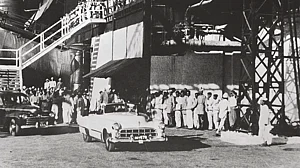 WATCH: Jawaharlal Nehru—“Where can be a holier place than this”