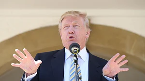 Trump signs bill to temporarily end longest US shutdown