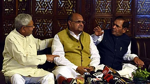 JD(U) puts BJP’s note ban narrative under question