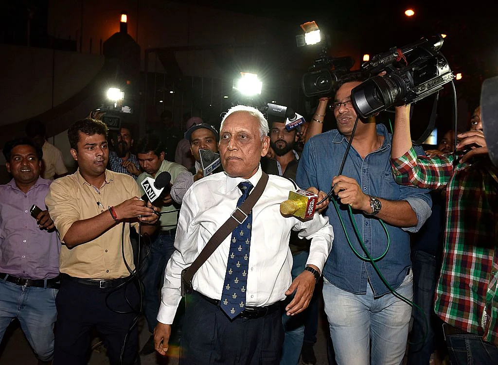 

















CBI arrests former
Air Force chief SP Tyagi