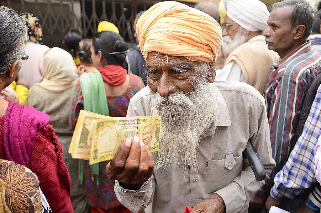 Dr Manmohan Singh on demonetisation: “Making of a mammoth tragedy”