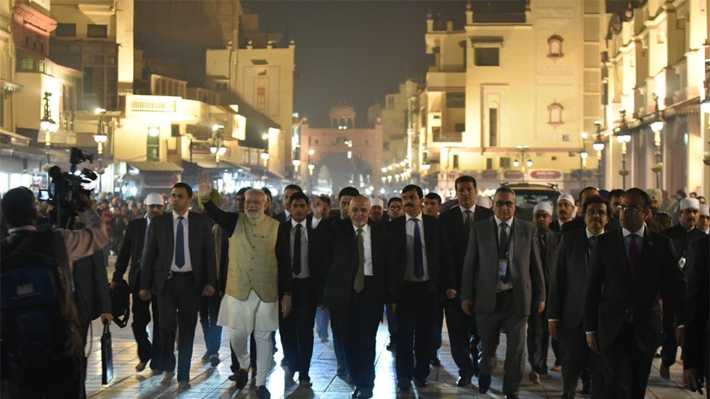 Photo courtesy: Twitter/@narendramodi