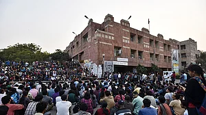 JNU Executive Council passes contentious admission criteria