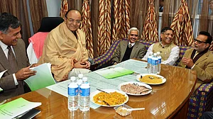 Will or can the Election Commission put off the Union Budget?