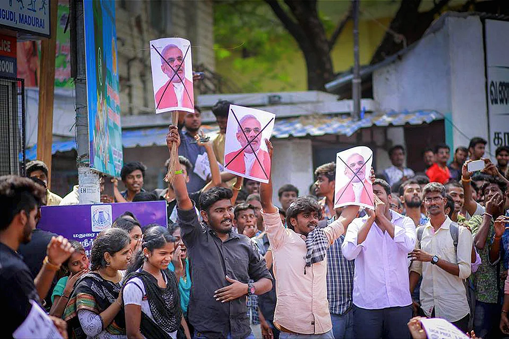 No Jalli, Nor Kattu: What are Tamil  students protesting over?