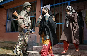Bypolls: 4 dead in Srinagar as protestors clash with police