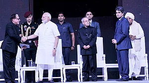Buzz in Delhi: Zee’s bash eclipses Sahara’s Bharat Parva