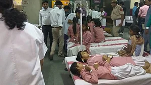 Gas leak in Delhi: Over 300 girl students hospitalised