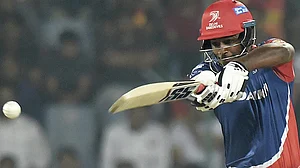 IPL 2017: Delhi Daredevils stay alive with a win over Sunrisers