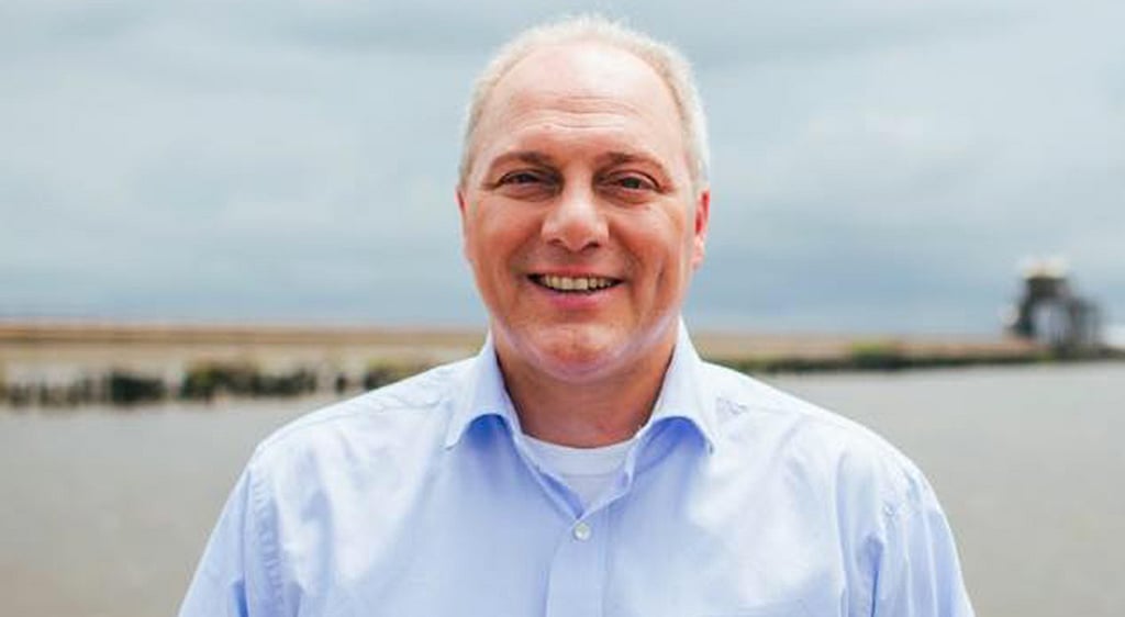 Top Republican shot at by a ‘middle-aged white man’, five injured