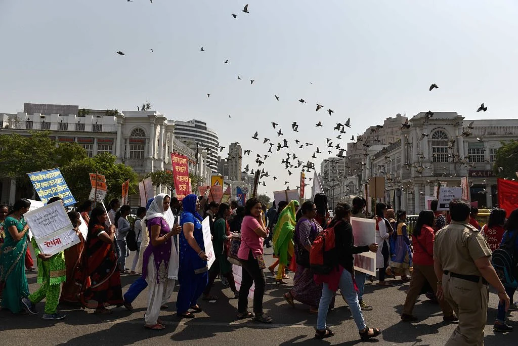 If a woman wants sex, she’ll say she wants it