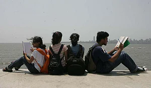 An employment racket thriving in the national capital