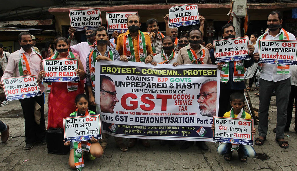Heavens will not fall if GST is deferred till April