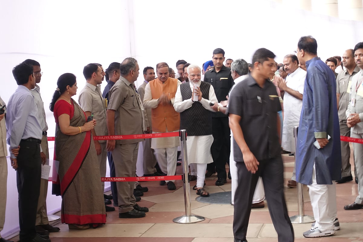 

NH Photo by Pramod Pushkarna